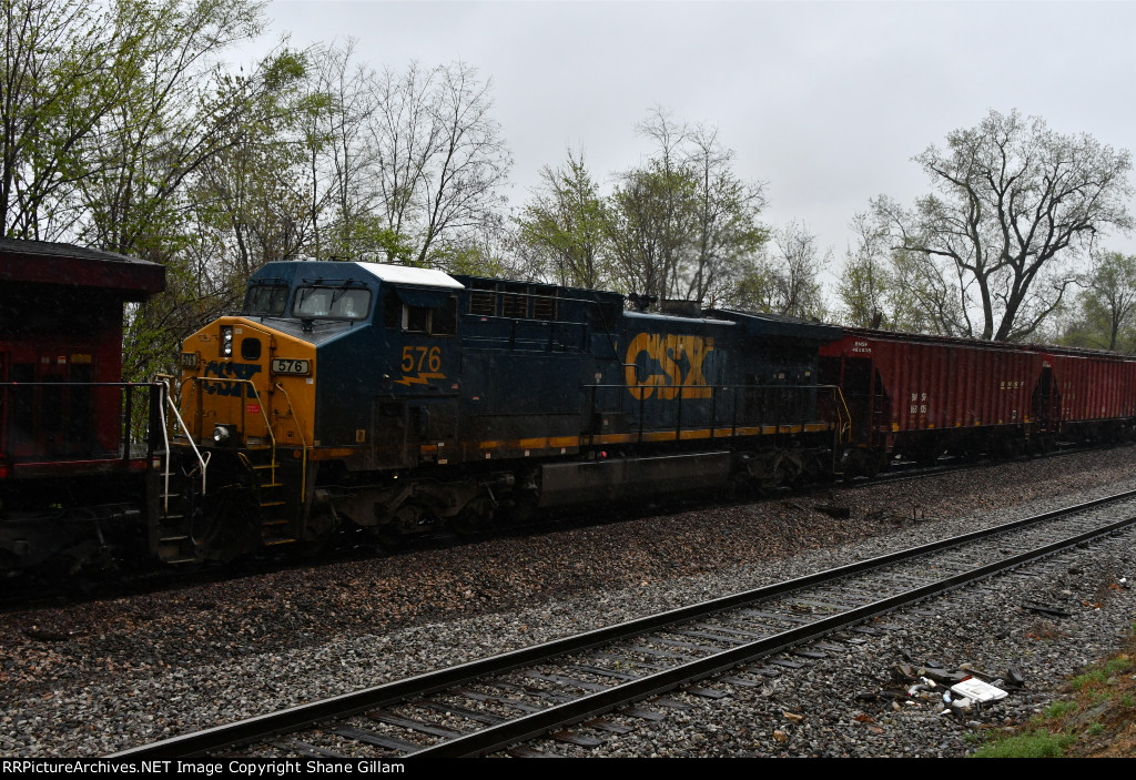 CSX 576 Roster shot